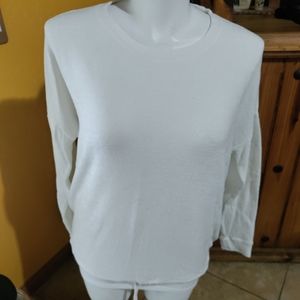 Snow white three  dots sweater